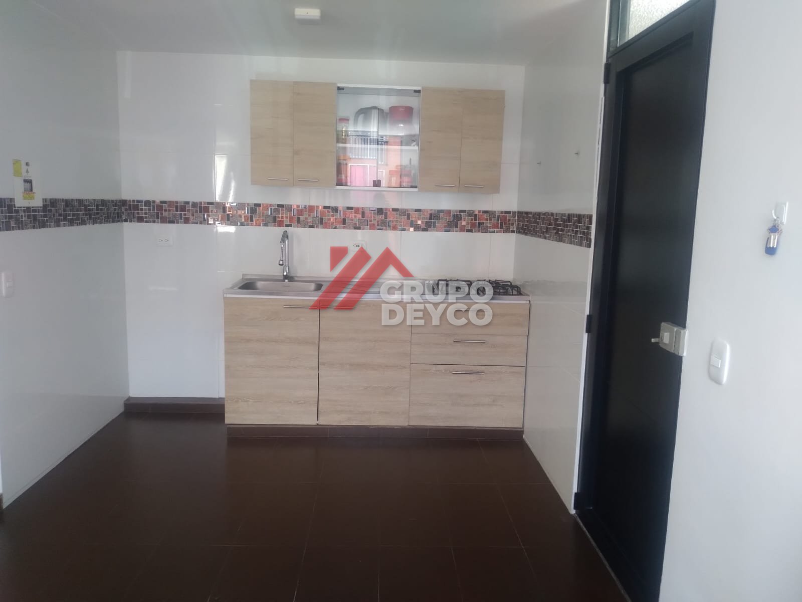 Apartamento en venta — Conjunto Algarrobo, Ibagué