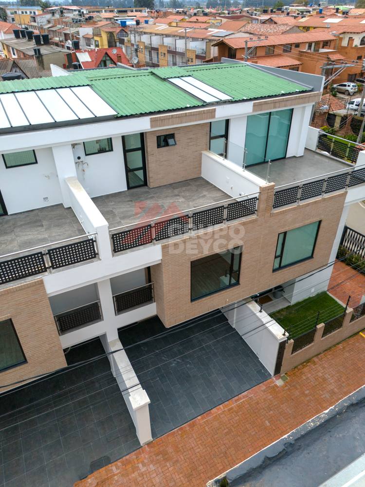 Casa en Venta, Cota 