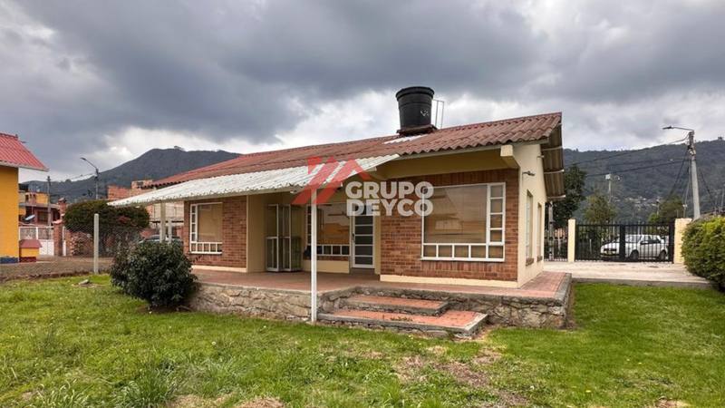 Propiedad de uso comercial en venta y arriendo | COTA