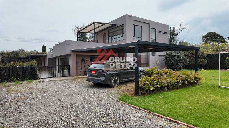 Casa en Venta / Alquiler | Chía
